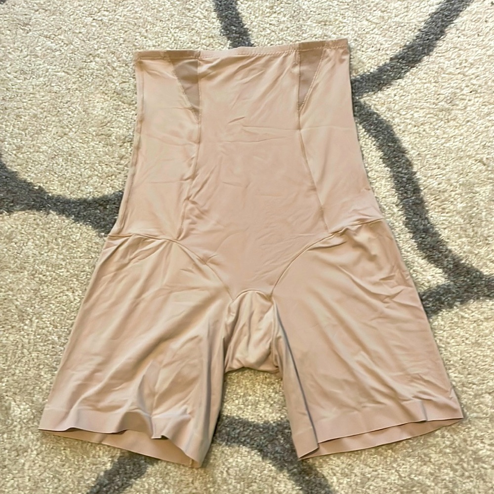 BEBE shapewear